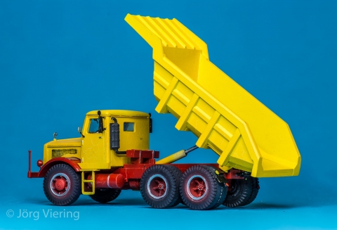 Kaelble KDV 832