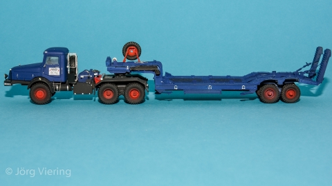 Faun F60-12-40KA mit Blumhardt Tieflader