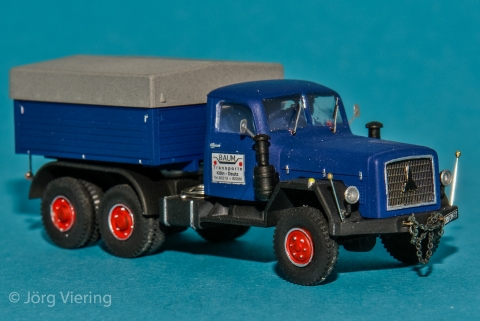 Magirus Uranus Zugmaschine