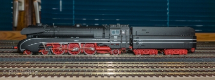 BR 10 002